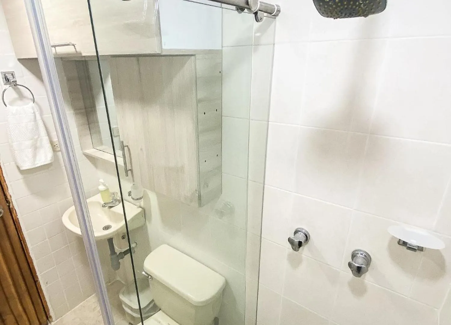 Casa Con Piscina Privada En Cali, Cerca A Cosmocentro Villa Colombia